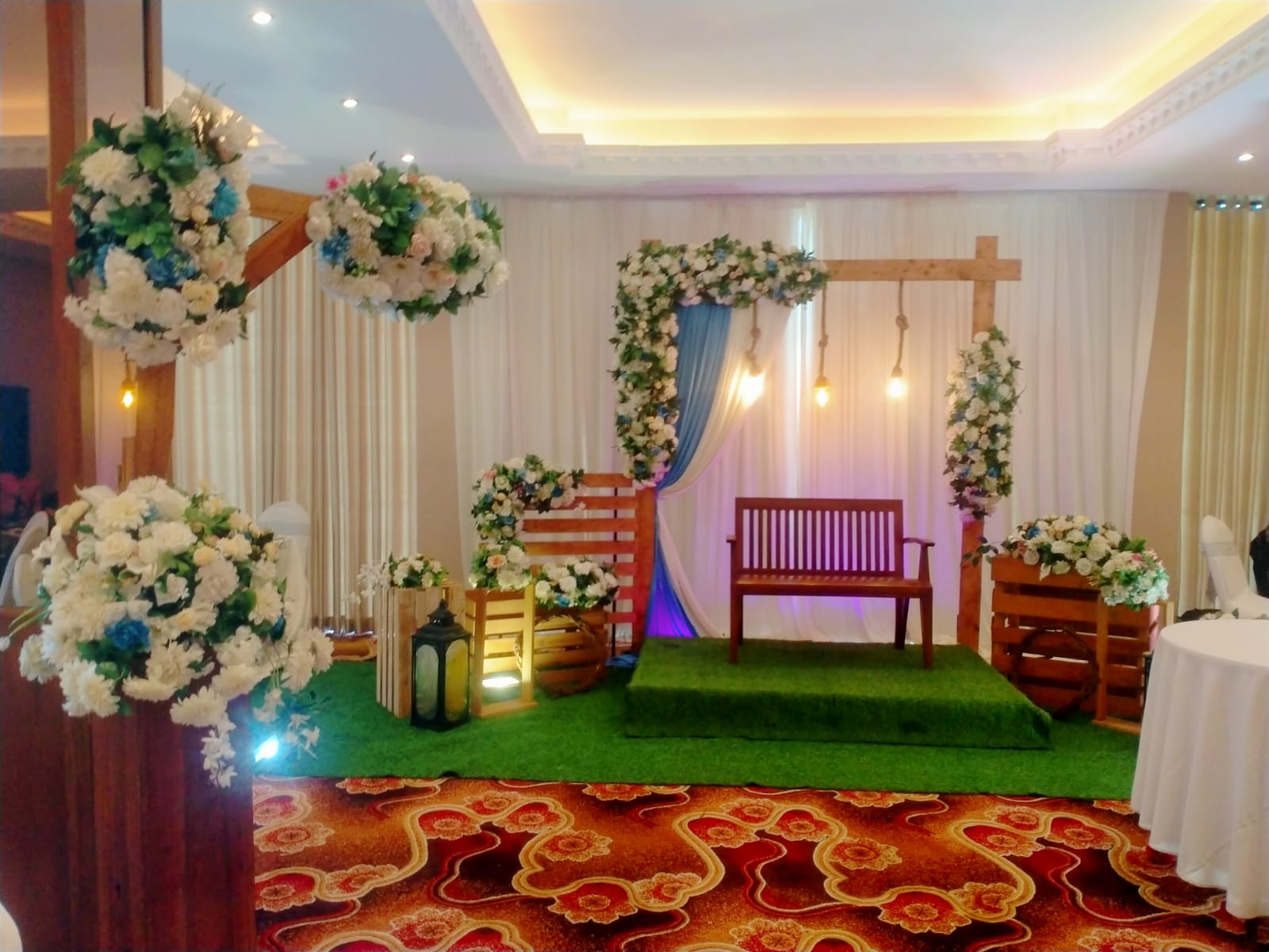 Banquet 2 